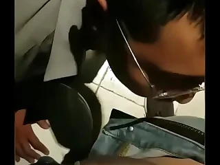Previtus Media - Vietnamese straight men sucking big cock for money in toilet | Tatakaa Hoang Tuan